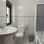 Oasis 萨莫拉